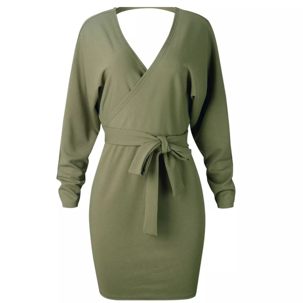 Thin Ribbed V Neck CutOut Back Dress - Picture 4 of 8
